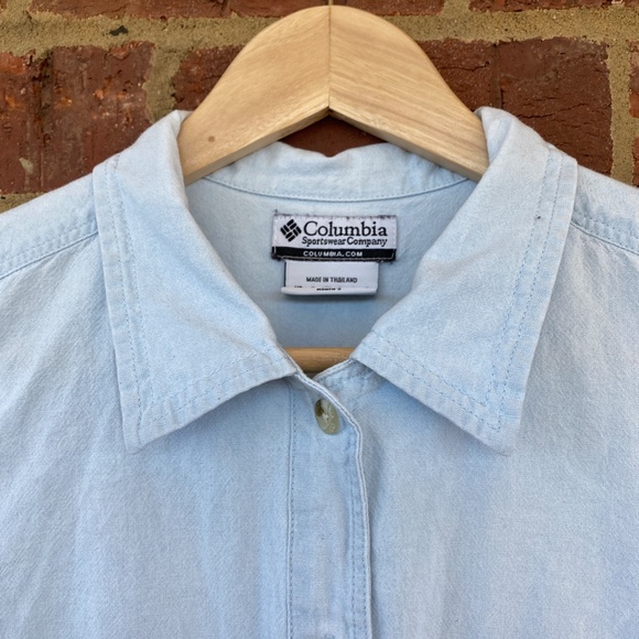 Columbia Sportswear White Wash Denim Collared Button Down Sleeveless Tank - Picture 7 of 9